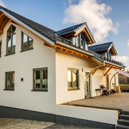Ferienwohnung Stratmann เลนเนชตัดท์ ภายนอก รูปภาพ