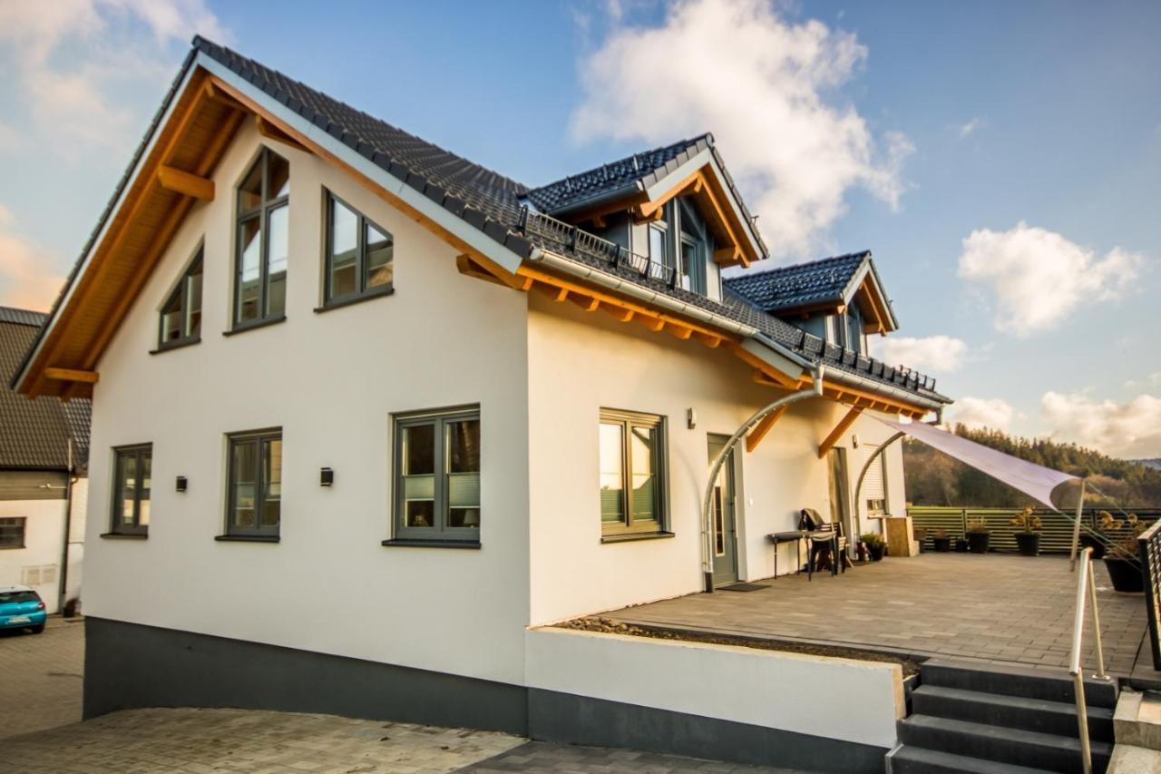 Ferienwohnung Stratmann เลนเนชตัดท์ ภายนอก รูปภาพ