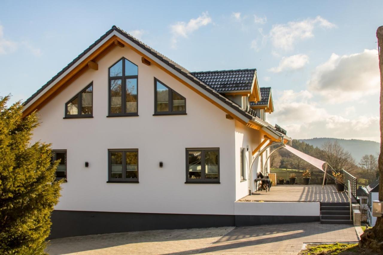 Ferienwohnung Stratmann เลนเนชตัดท์ ภายนอก รูปภาพ