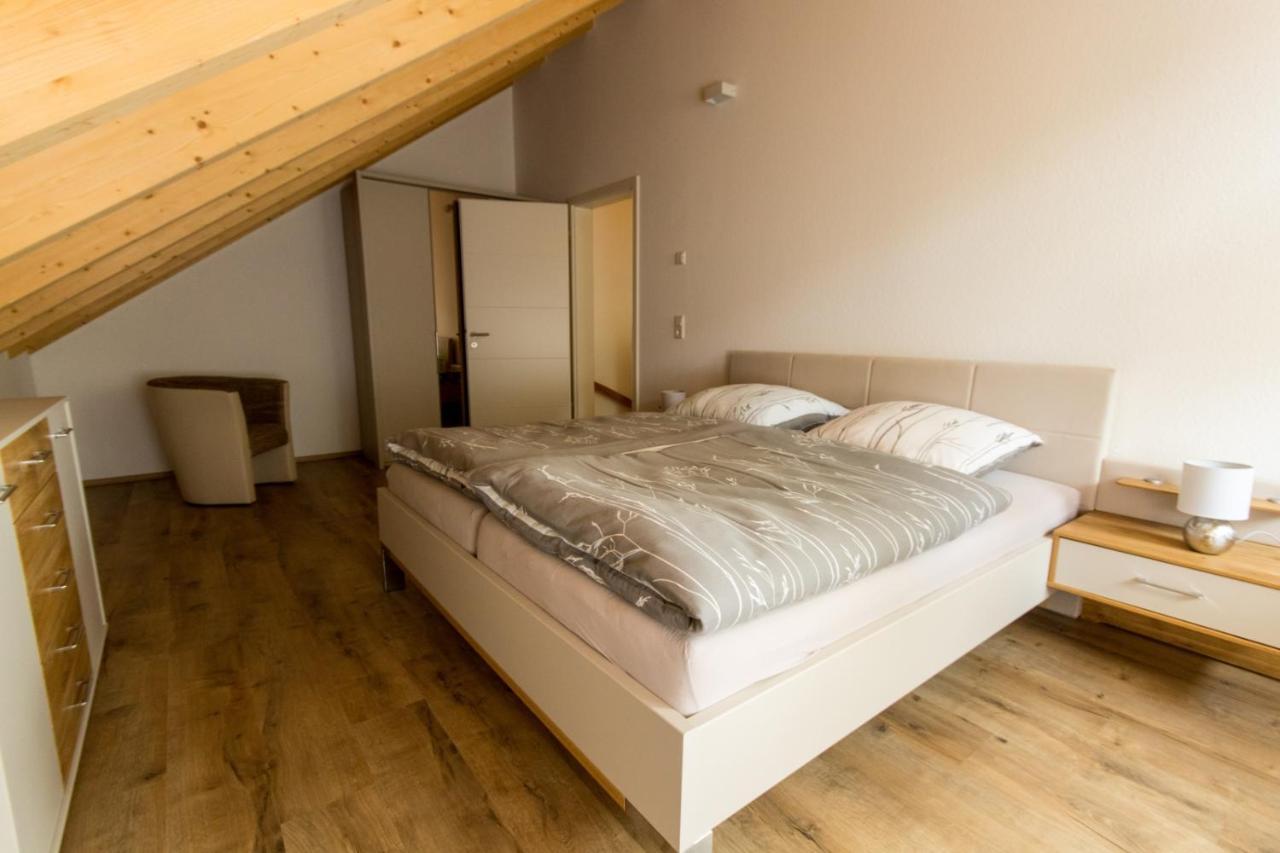 Ferienwohnung Stratmann เลนเนชตัดท์ ภายนอก รูปภาพ